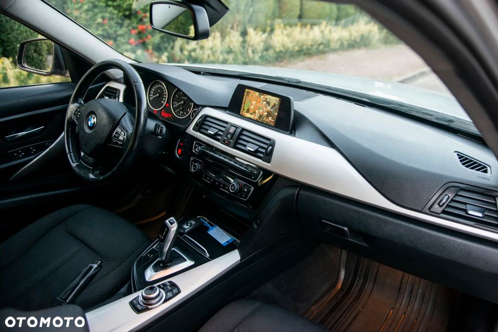 BMW Seria 3 320d DPF Edition Fleet - 39