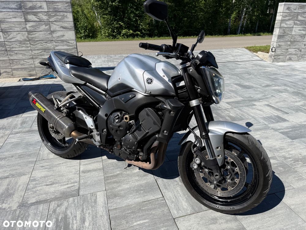 Yamaha FZ - 9