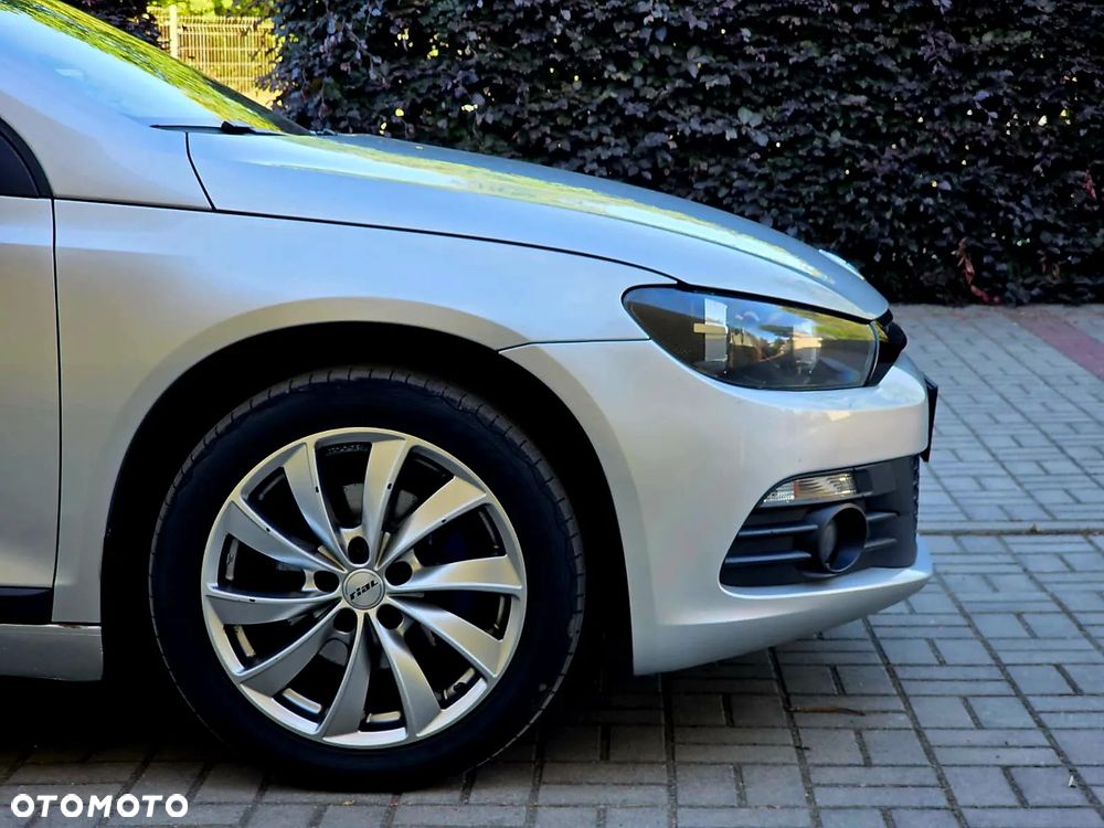 Volkswagen Scirocco 2.0 TDI DSG Life - 28