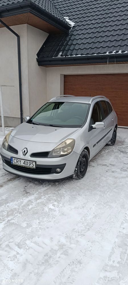 Renault Clio - 1