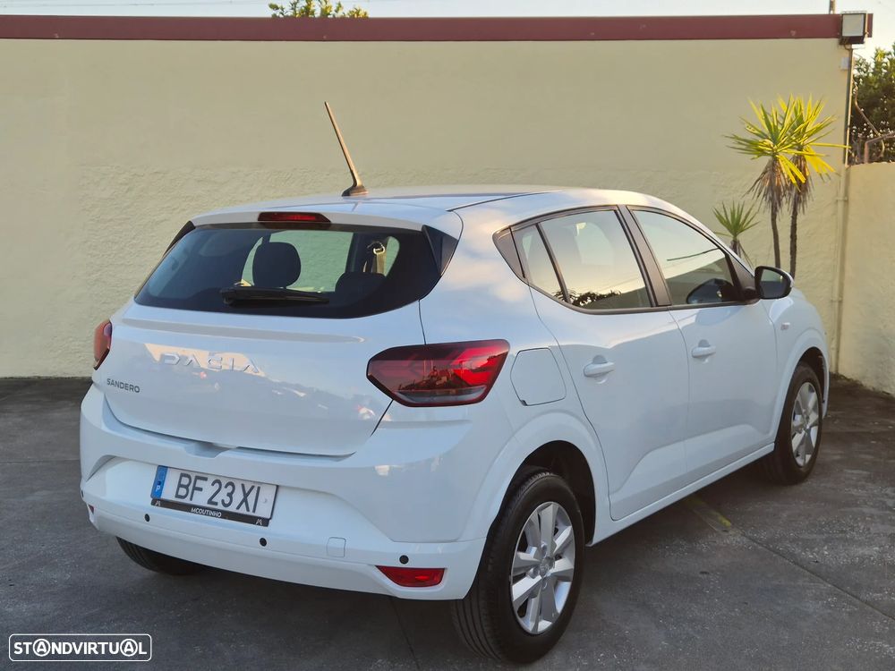 Dacia Sandero - 18