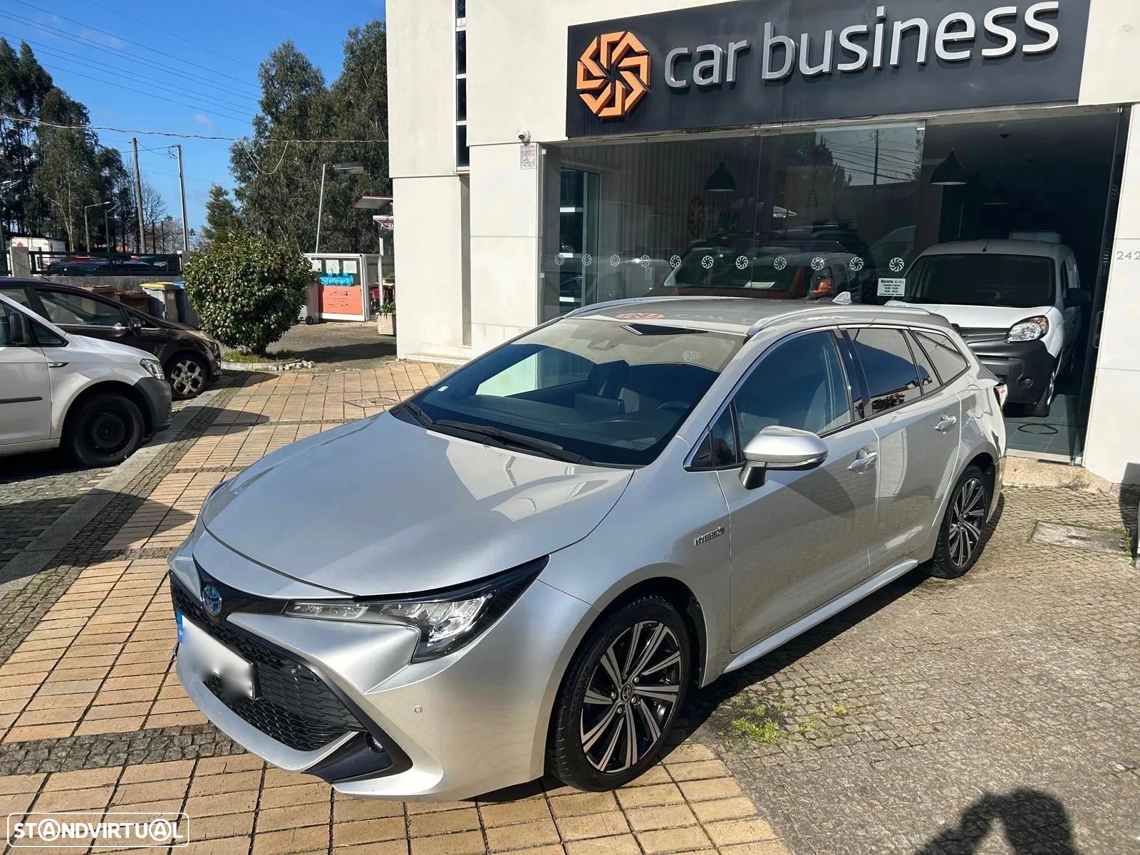 Toyota Corolla Touring Sports 1.8 Hybrid Comfort+P.Sport - 26