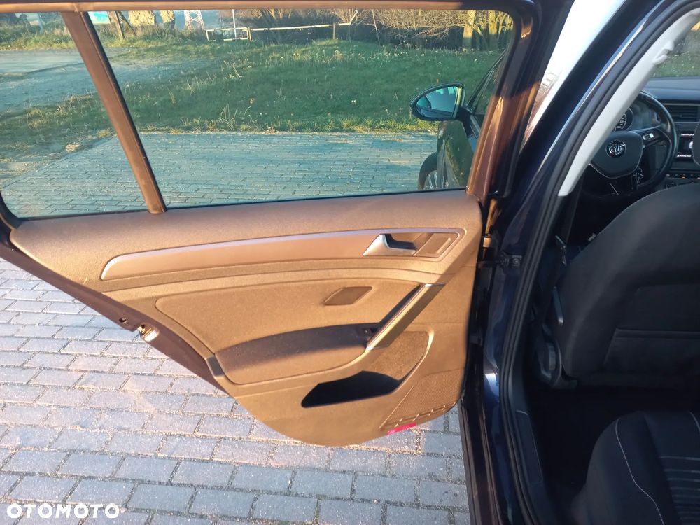 Volkswagen Golf 1.4 TSI BlueMotion Technology Lounge - 16