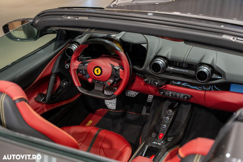 Ferrari 812 - 23