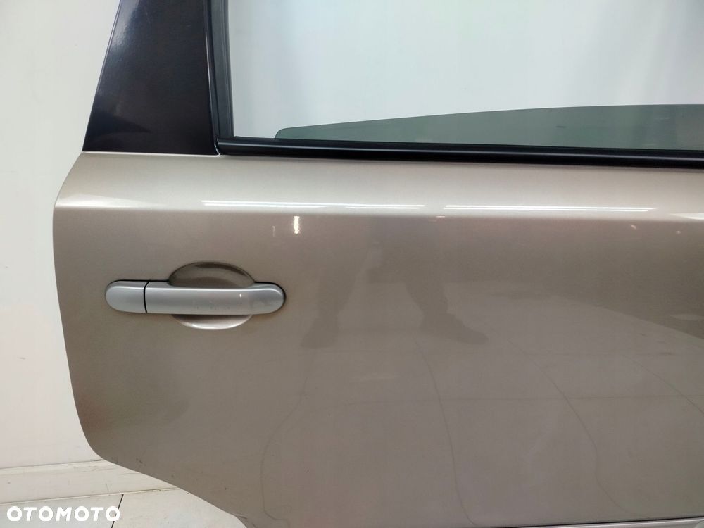 nissan note e11 06r- drzwi prawe tylne prawy tył c30 - 2