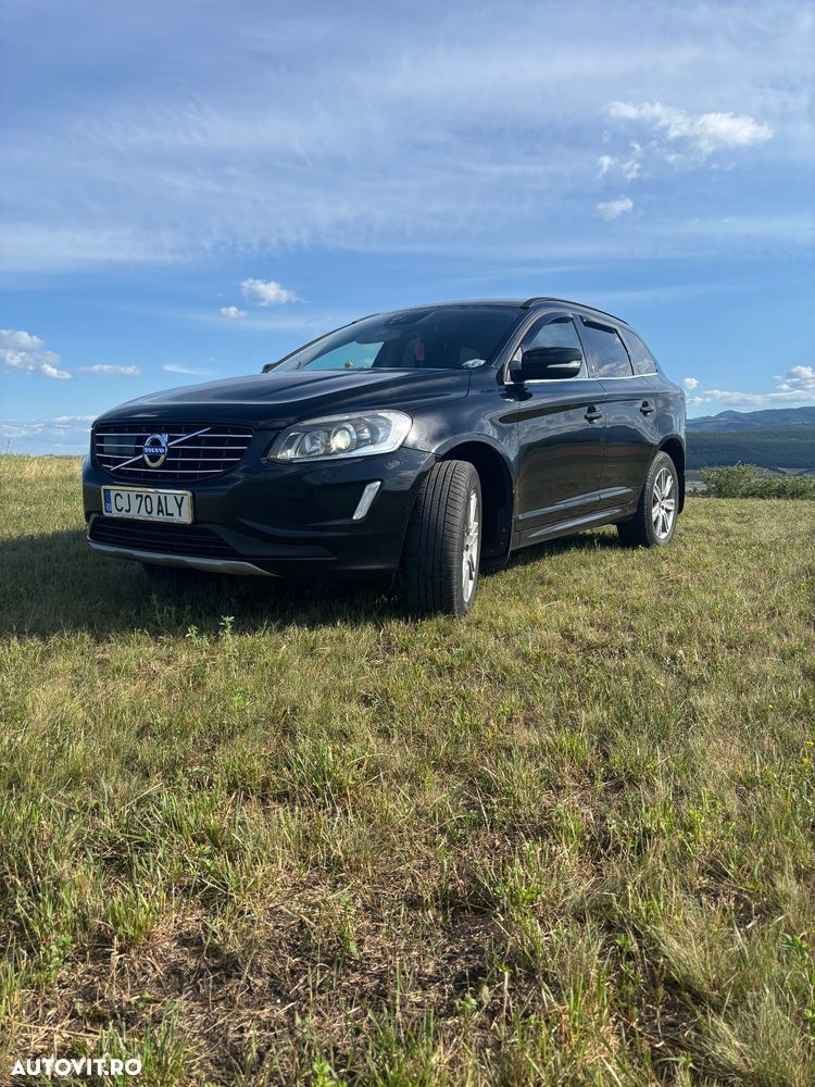 Volvo XC 60 D5 AWD Geartronic Kinetic - 2