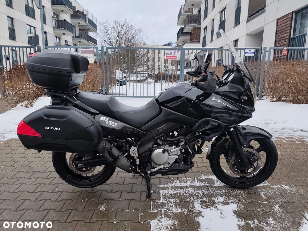 Suzuki V-STROM