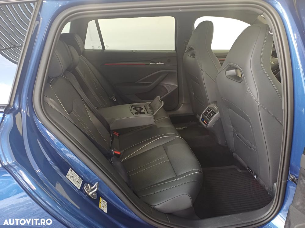 Skoda Superb 2.0 TSI 265 CP 4x4 DSG Sportline - 32