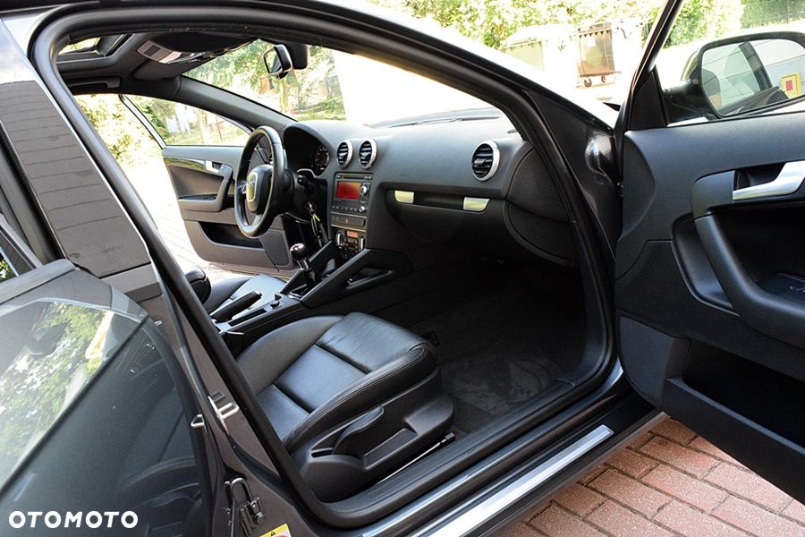 Audi A3 Sportback 1.4 TFSI S line Sportpaket - 36