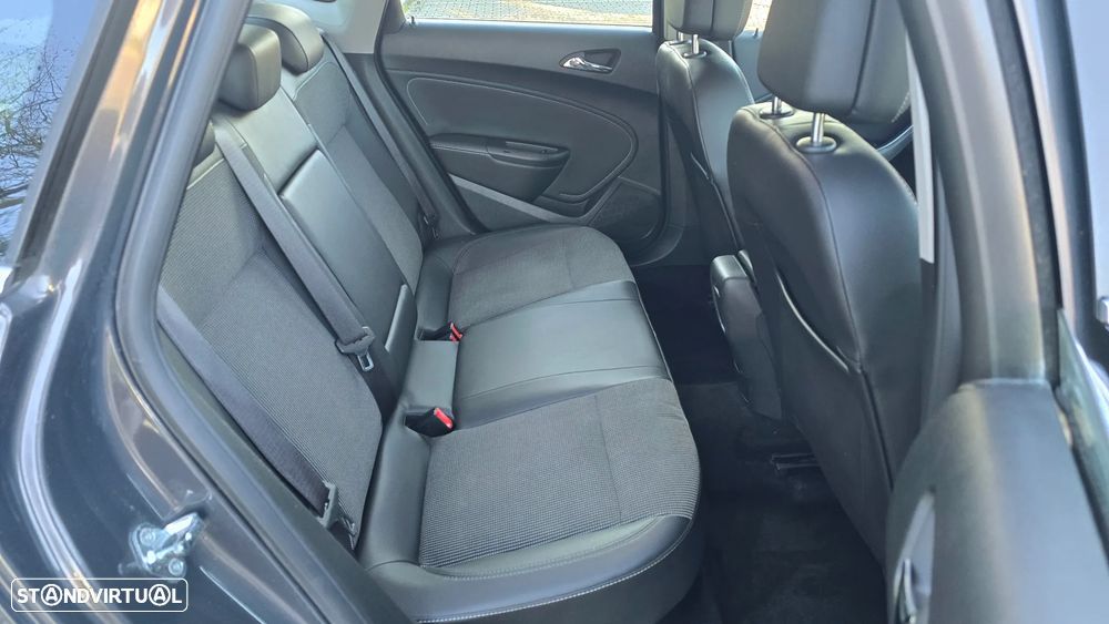 Opel Astra 1.7 CDTI Cosmo Start/Stop - 40