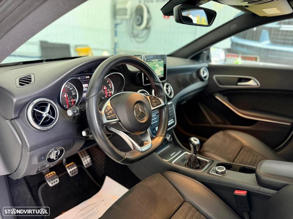 Mercedes-Benz CLA 200 - 9