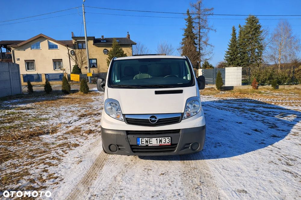 Opel VIVARO - 1