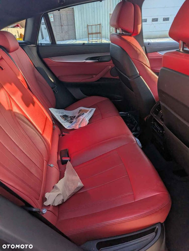 BMW X6 xDrive35i M Sport Edition - 8