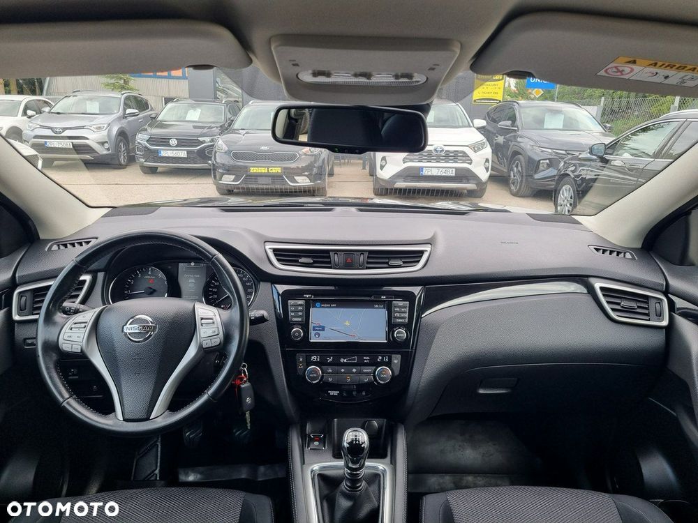 Nissan Qashqai 1.2 DIG-T Tekna EU6 - 14