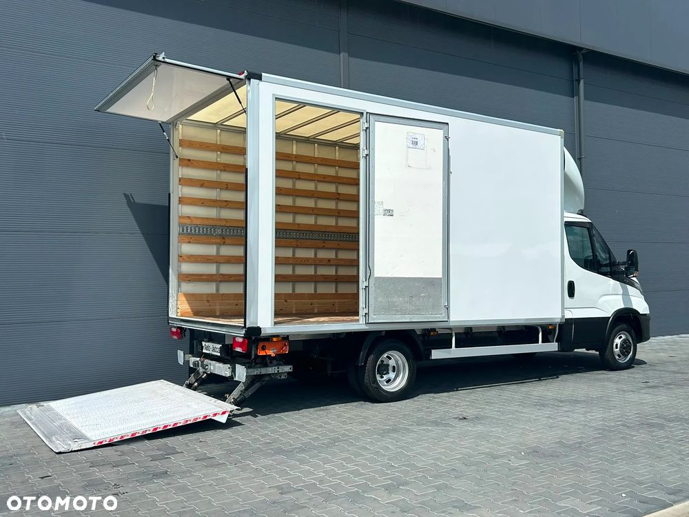 Iveco Daily 35C18 3.0 HPI Kontener 9 palet + winda 1000kg + drzwi boczne **KLIMA**Serwis**Sprowadzony**2020R** - 7