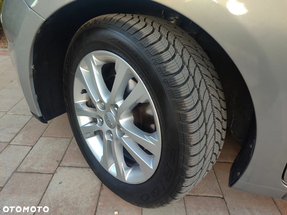 Kia Ceed 1.4 CVVT Attract - 2