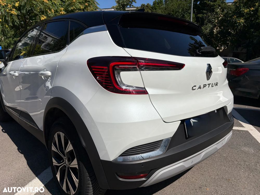 Renault Captur MHEV 140 Techno - 7