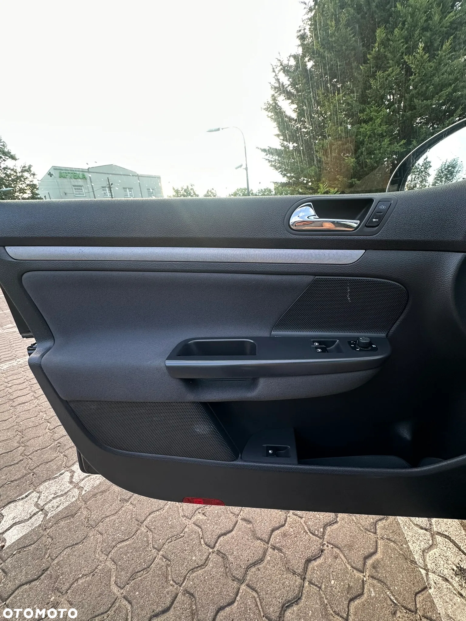 Volkswagen Golf V 1.9 TDI Trendline - 16
