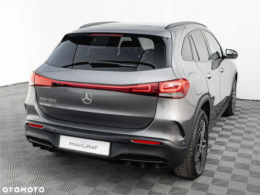 Mercedes-Benz EQA 250 66.5kWh AMG Line - 6