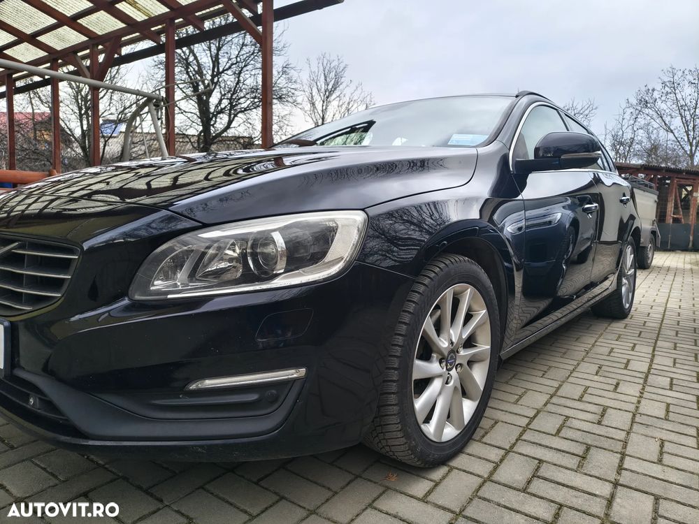 Volvo V60 D4 Geartronic Momentum - 11