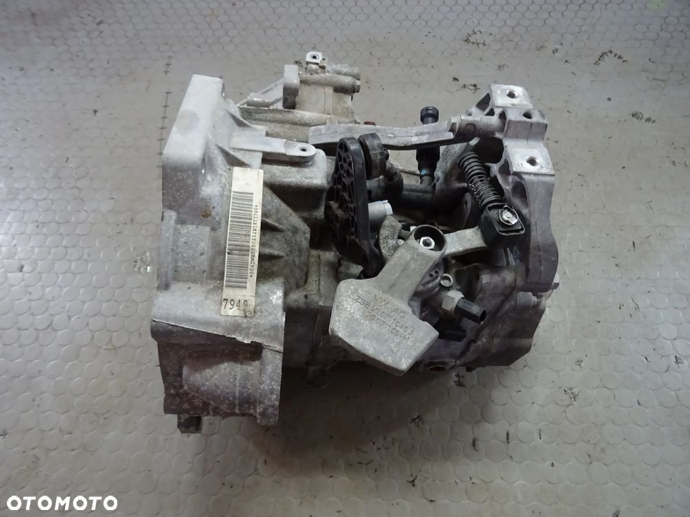 QWW Skrzynia biegow Manual 1.6 TDI CXX Audi A3 8V VW Golf VII Leon 5F czesci - 1