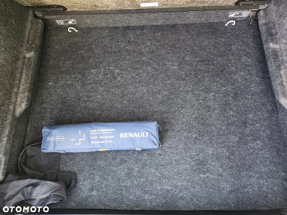 Renault Clio 1.2 16V 75 Expression - 27