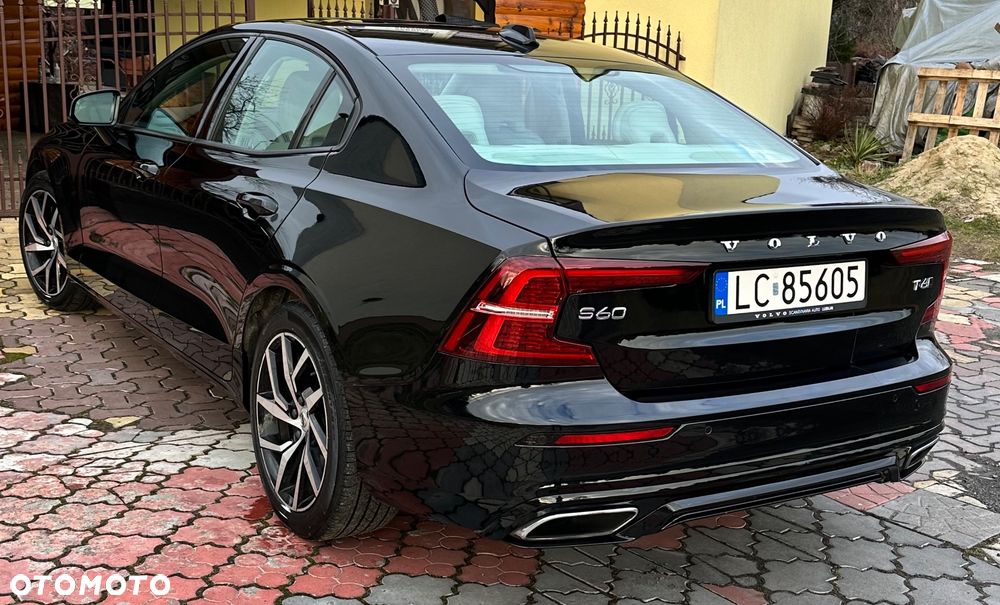 Volvo S60 T6 AWD Momentum Pro - 3