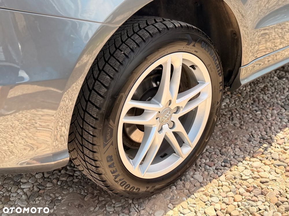 Audi Q5 2.0 TDI Quattro S tronic sport - 11