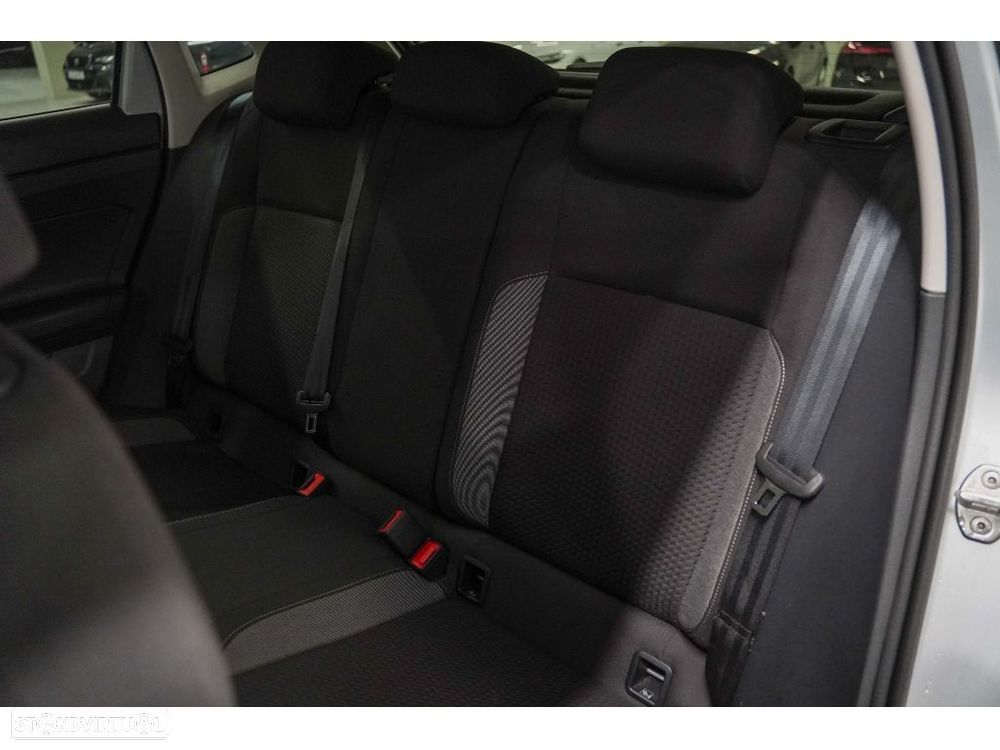 VW Polo 1.0 TSI Urban - 15