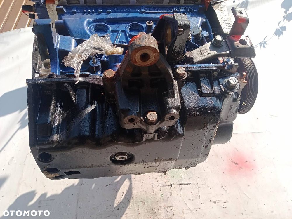 SILNIK F4K RENAULT LAGUNA II - 6