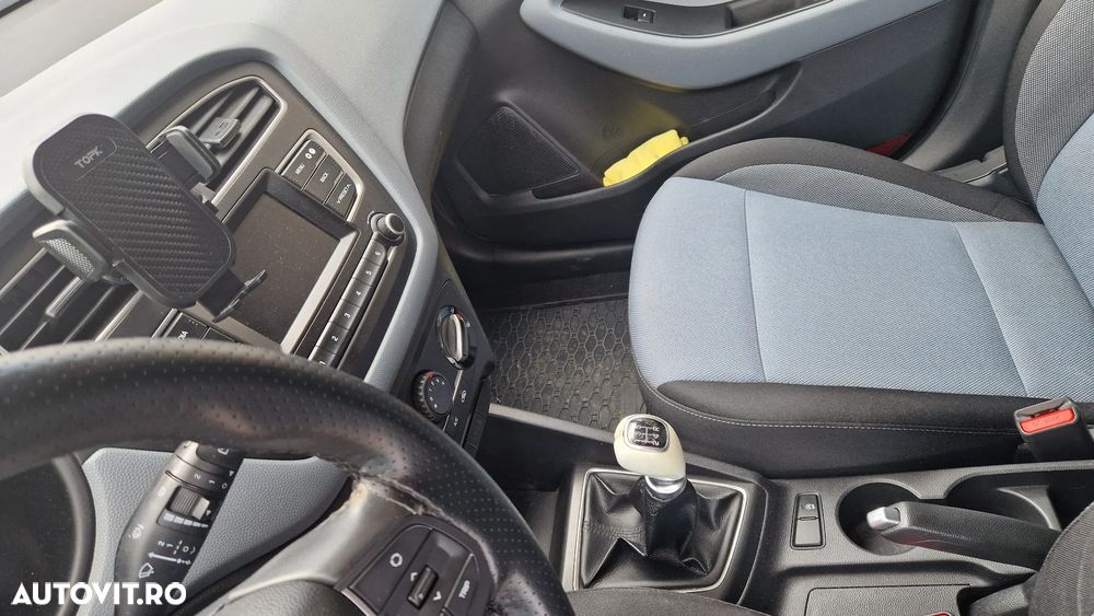 Hyundai i20 - 7