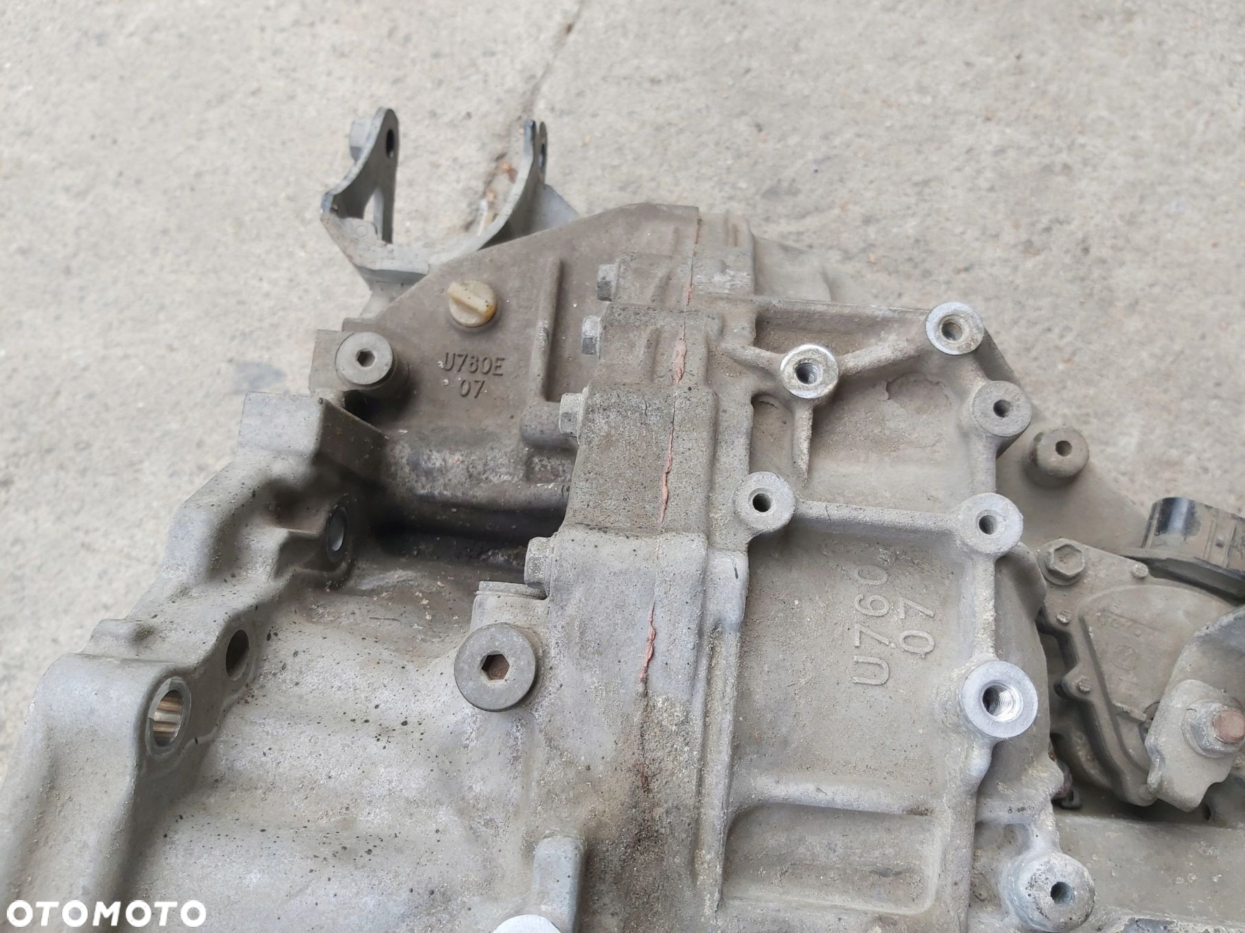 Toyota Rav4 IV skrzynia biegów 2,5 vvti benzyna USA Lexus U760 - 5
