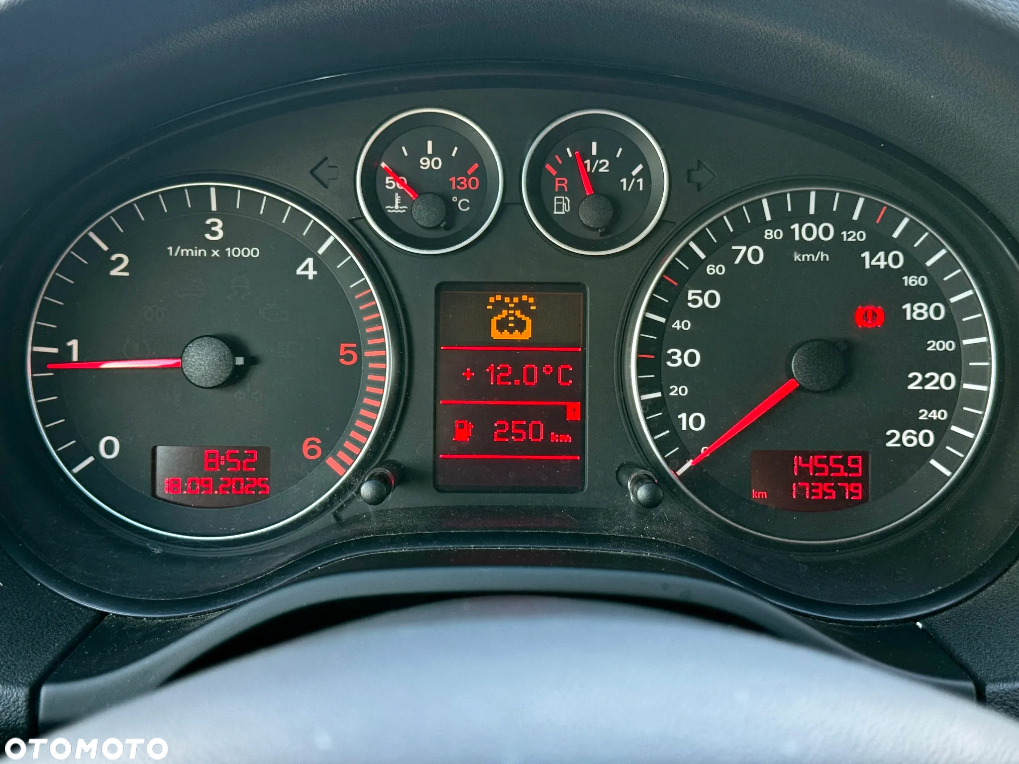 Audi A3 Sportback 2.0 TDI DPF quattro Ambiente - 22