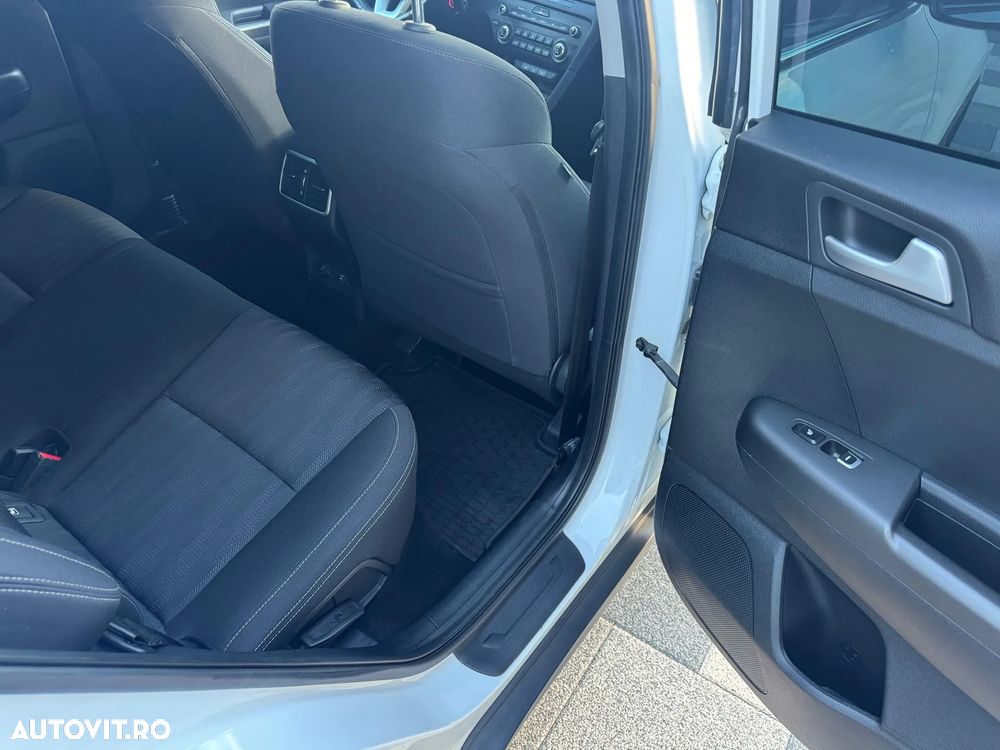 Kia Sportage 1.6 DSL MHEV 7DCT HP 4x2 Plus - 17