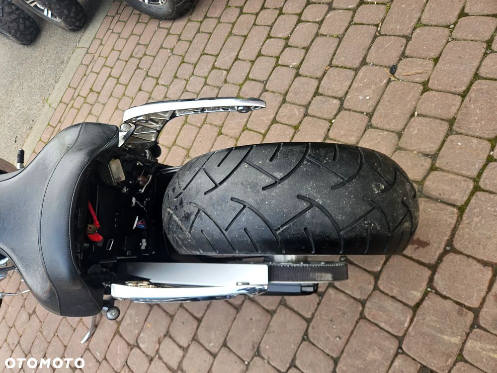 Yamaha Raider - 11