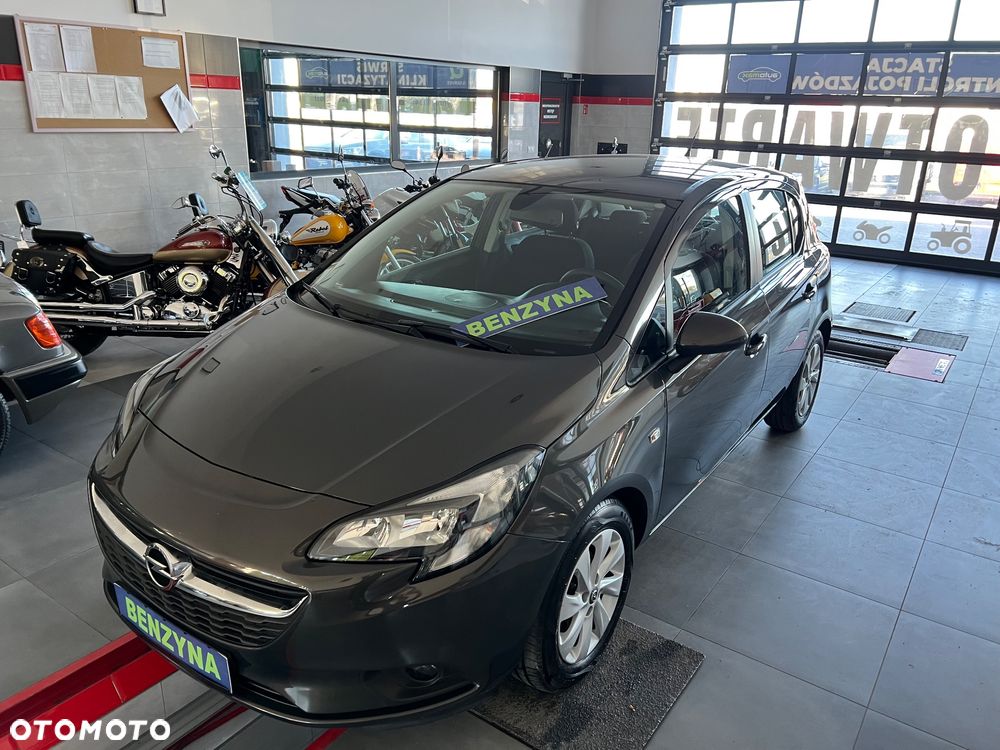 Opel Corsa 1.2 16V Cosmo - 2