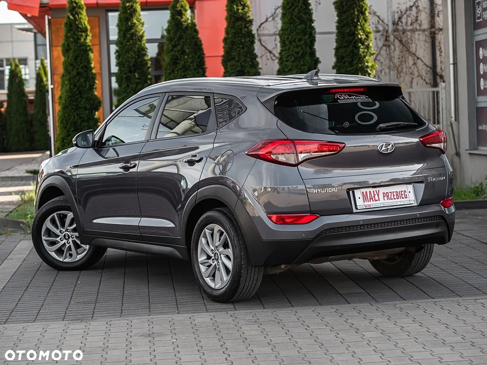 Hyundai Tucson blue 1.6 GDi 2WD Navi - 9