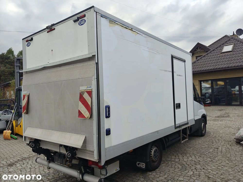 Iveco DAILY 35 3,0 CNG - 31