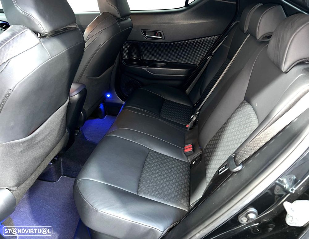 Toyota C-HR 2.0 Hybrid Lounge - 16