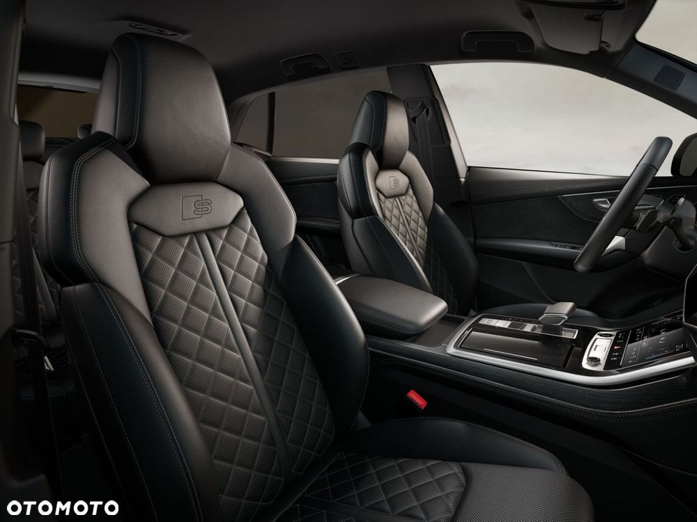Audi Q8 - 7