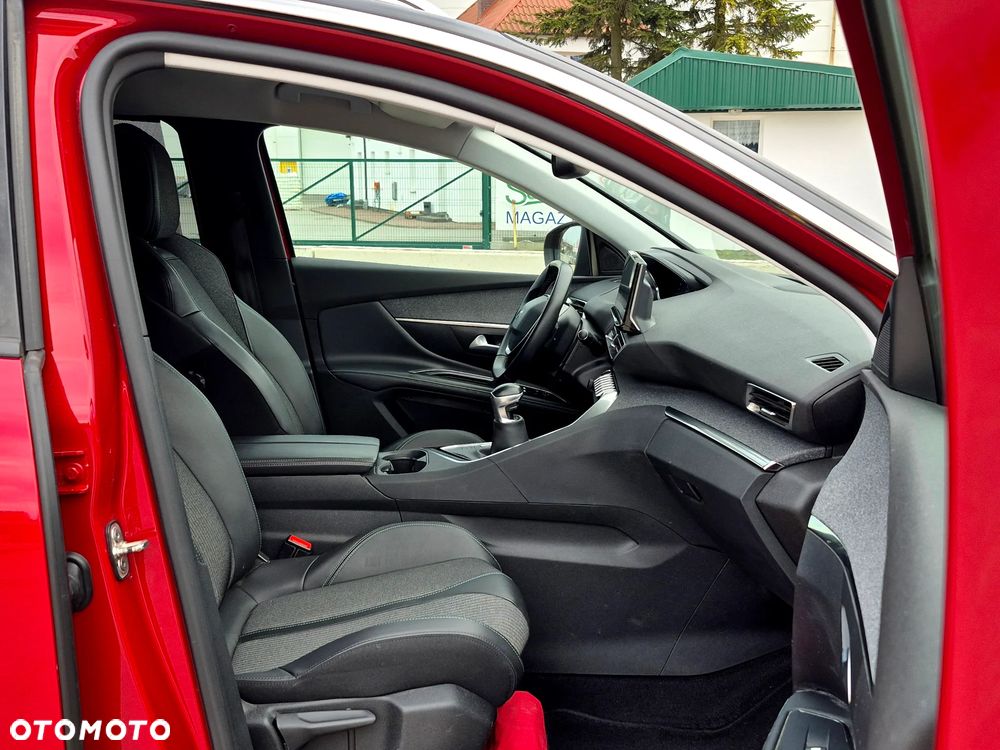 Peugeot 5008 - 10