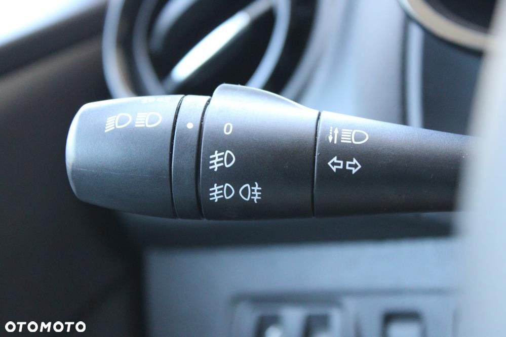 Renault Clio - 27