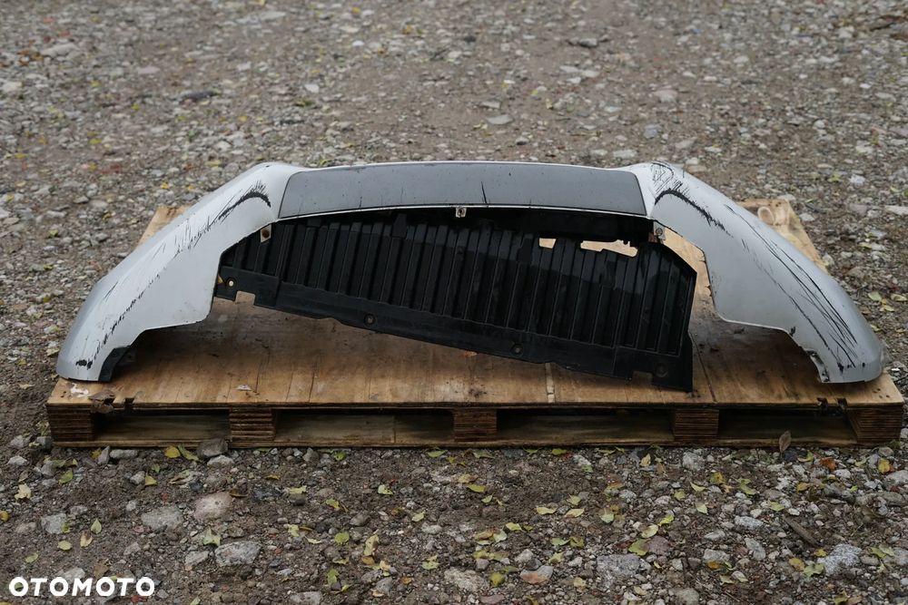 Zderzak przód przedni Audi A3 8P Lift - 2