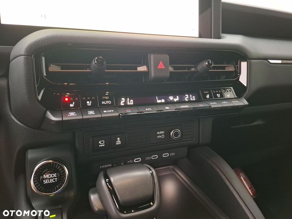 Toyota Land Cruiser LC 2.8 D-4D First Edition - 17