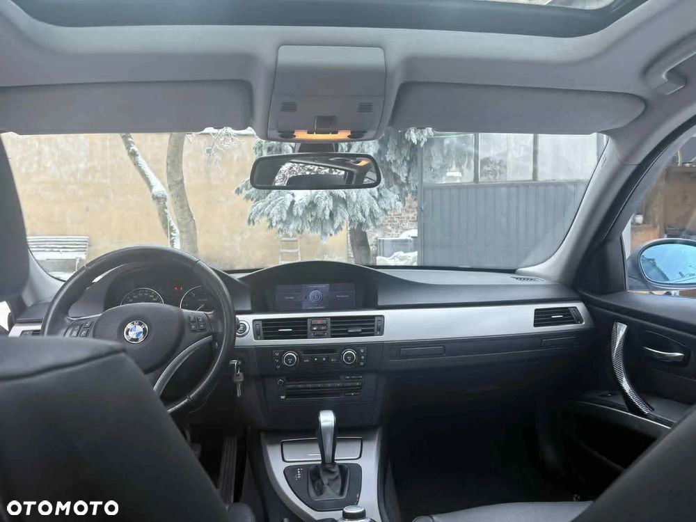 BMW Seria 3 320d DPF - 6