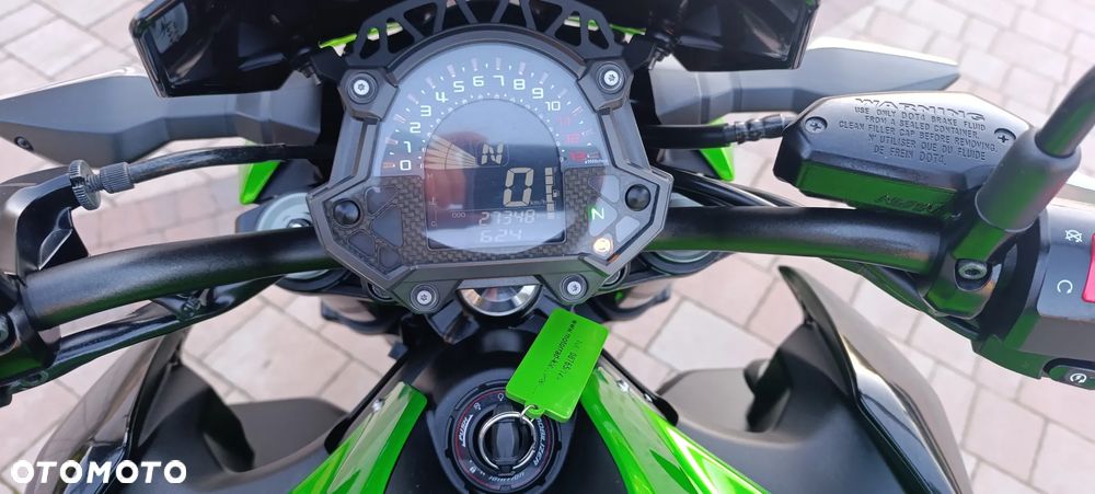 Kawasaki Z 900 - 13