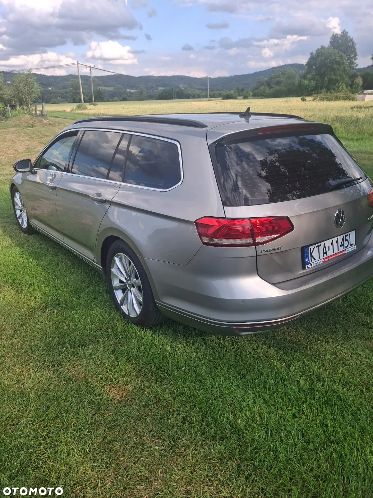 Volkswagen Passat Variant 2.0 TDI DSG (BlueMotion Technology) Comfortline - 10