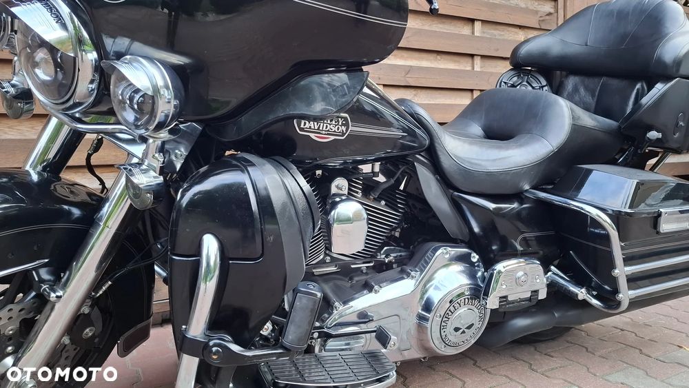 Harley-Davidson Touring Electra Glide - 26