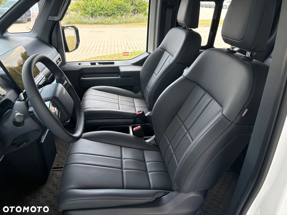 Kia PV5 - 8