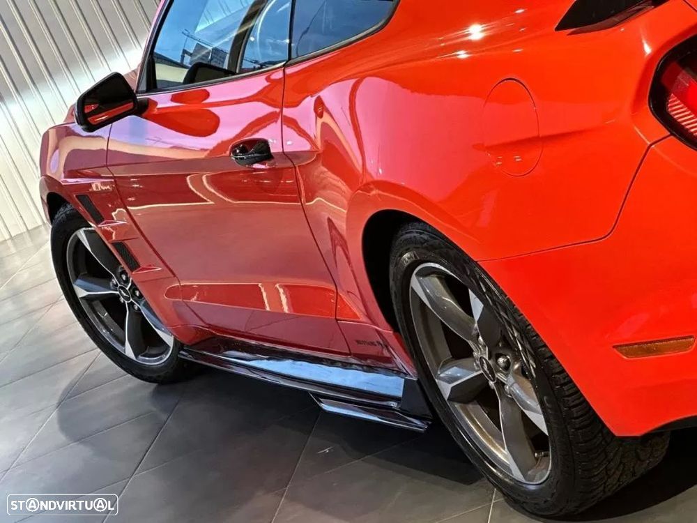 Ford Mustang - 23